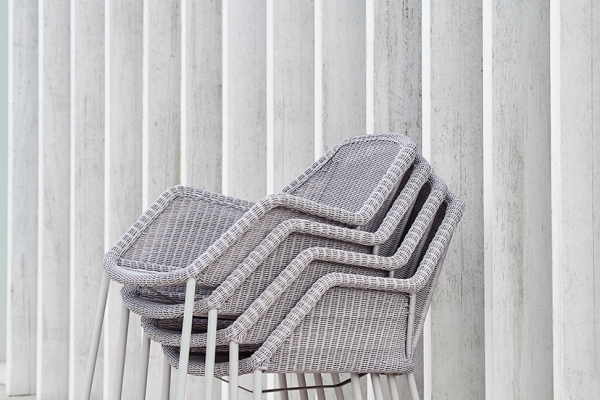 Breeze chair, stackable_light grey